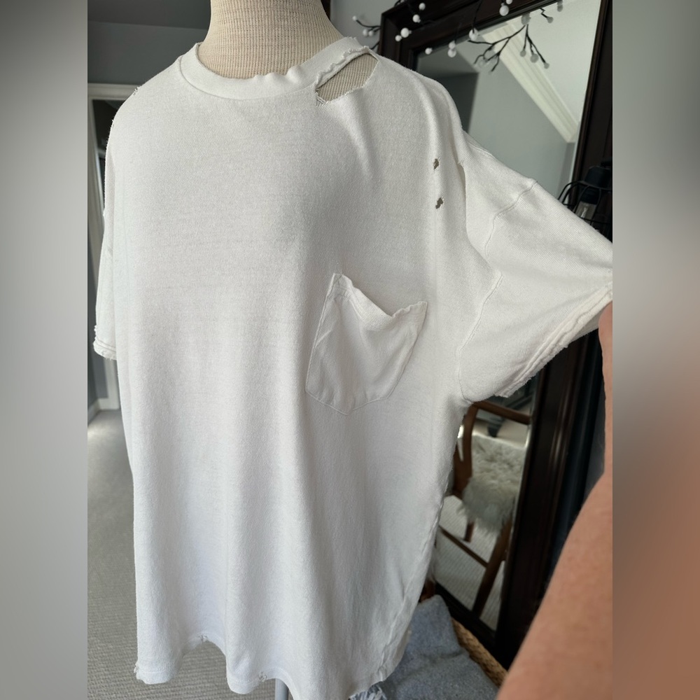 We The Free distressed white pocket t-shirt, size large - Picture 7 of 13